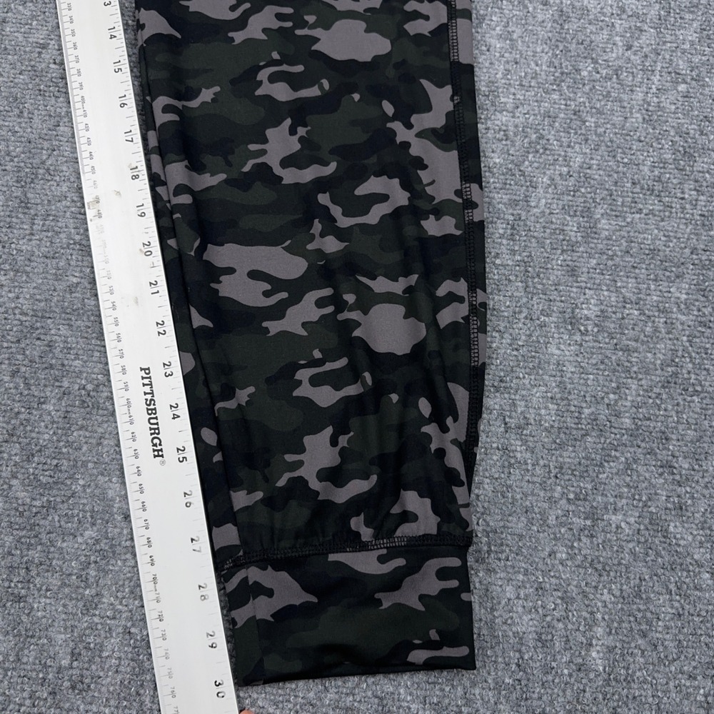 Fabletics High-Waisted Performance Jogger Women's XL Green Camo Gym Workout - Picture 8 of 10